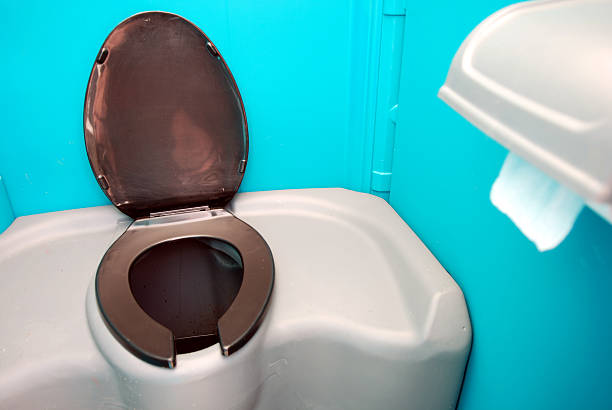 Portable Toilet Options We Offer in Devens, MA